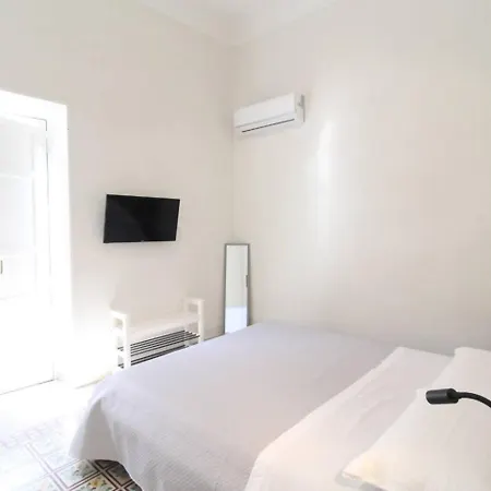 Mariu Loft & * Trapani