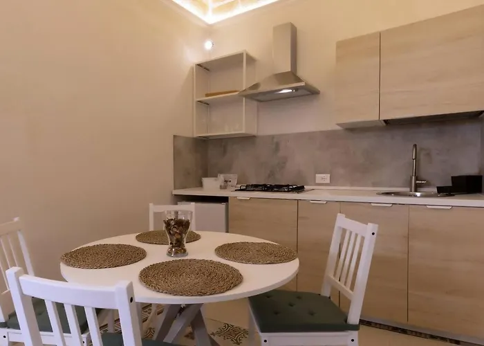 Mariu Loft & Τραπάνι